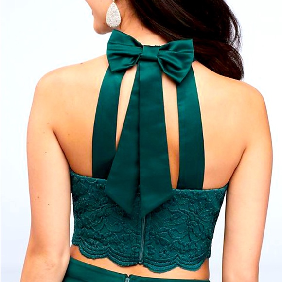Emerald Green 2 piece Homecoming Dress - Picture 3 of 12